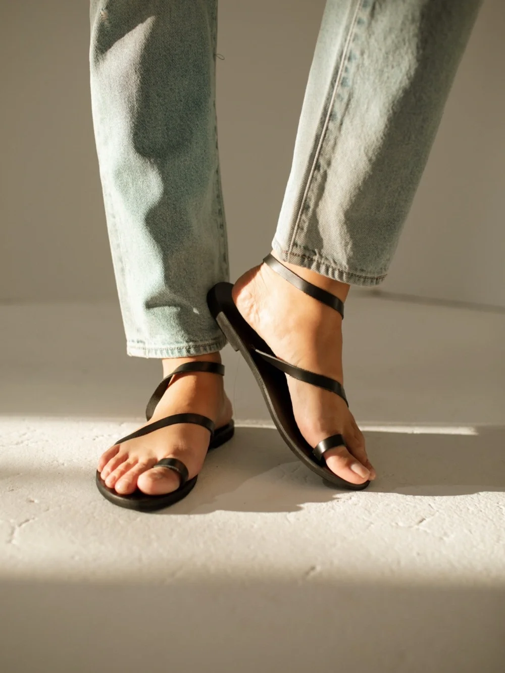 Carly Jean Los Angeles Rhodes Sandals